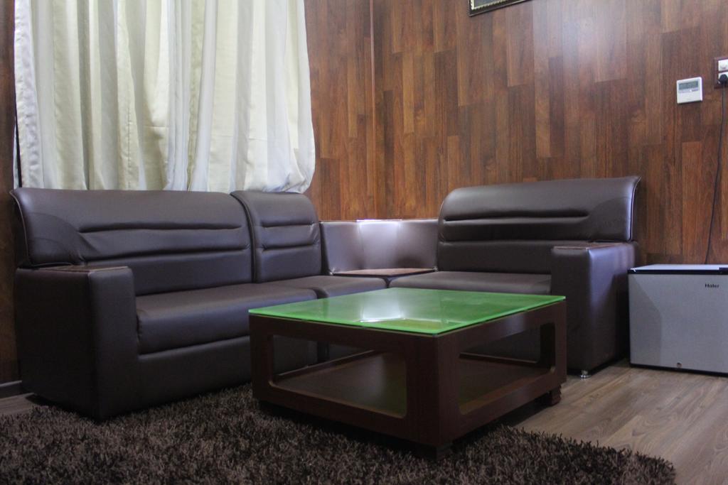 Mango Meadows Hotel Котаям Екстериор снимка