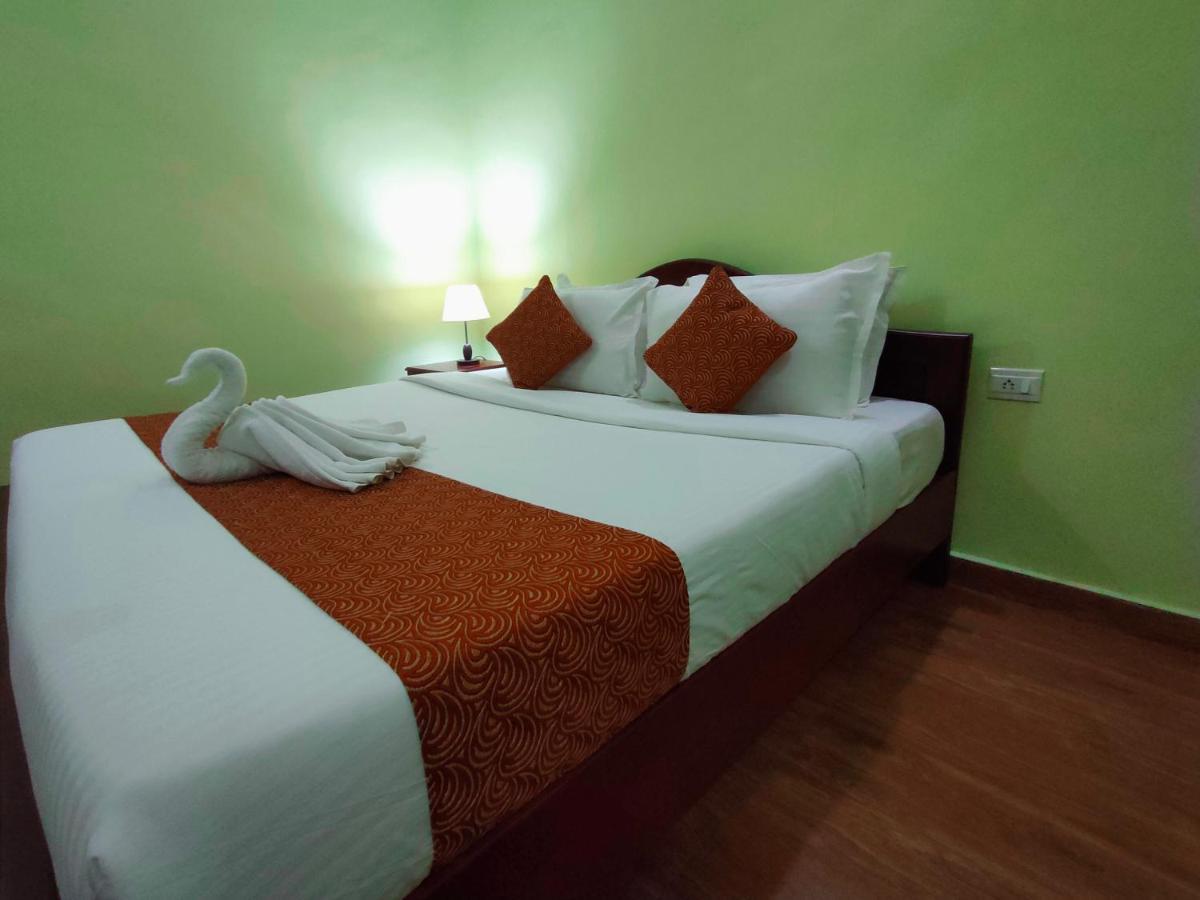 Mango Meadows Hotel Котаям Екстериор снимка