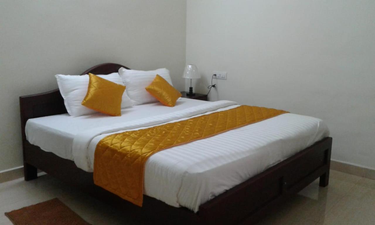 Mango Meadows Hotel Котаям Екстериор снимка